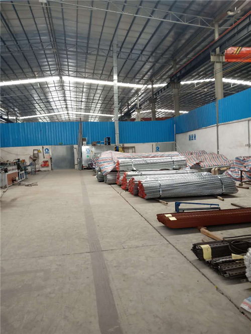 锌捷线管桥架与云浮30×30角铁在网络服务中的应用